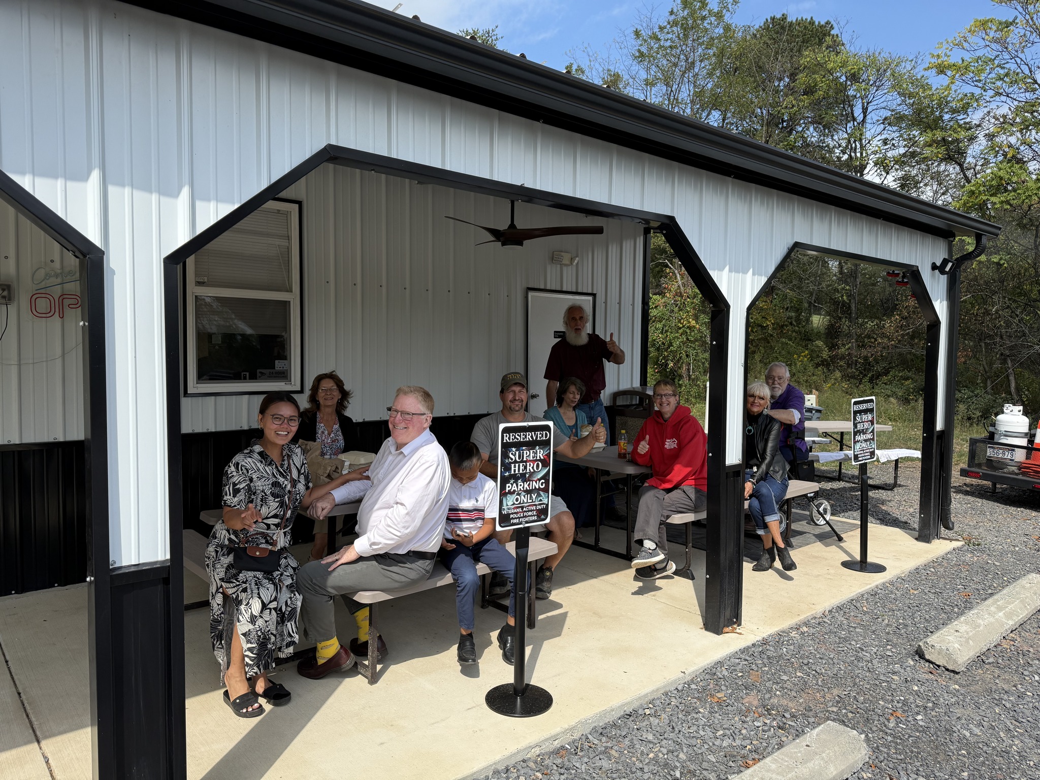 Guests enjoying Gig's BBQ on the patio